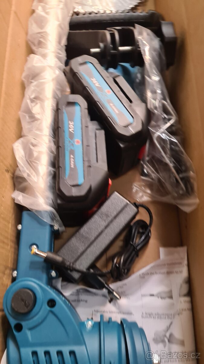 Aku sekacka na travu - 2