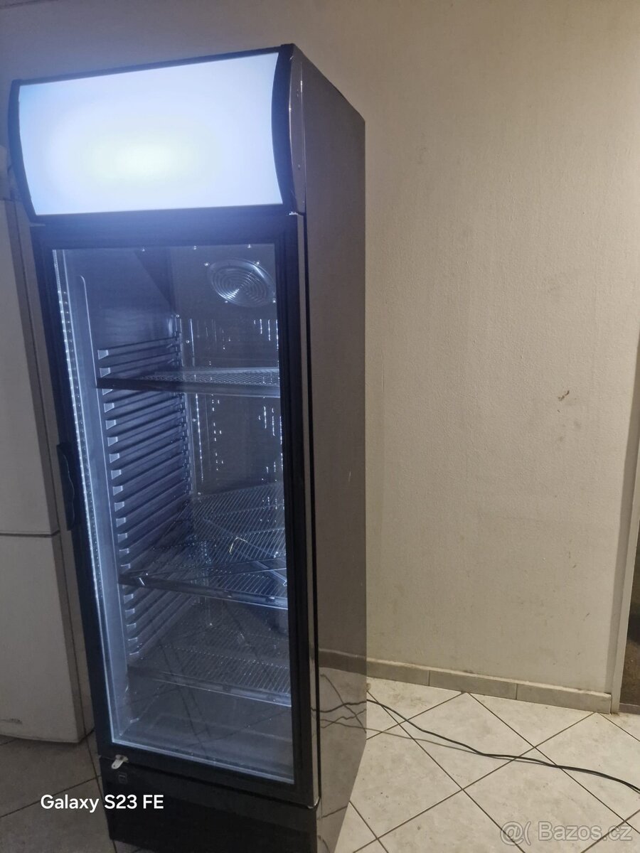 Chladici vitrina - 2