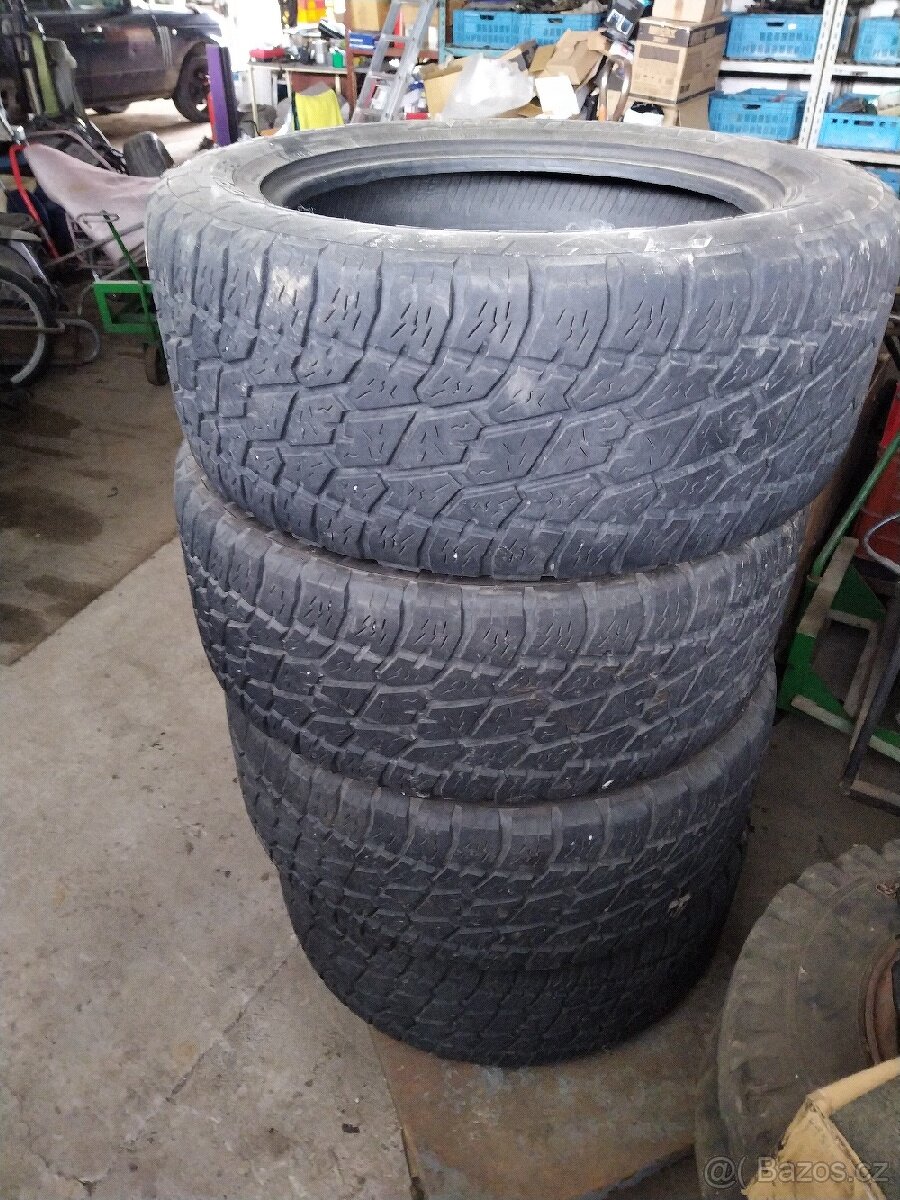 AT 305/50 R20 - 2