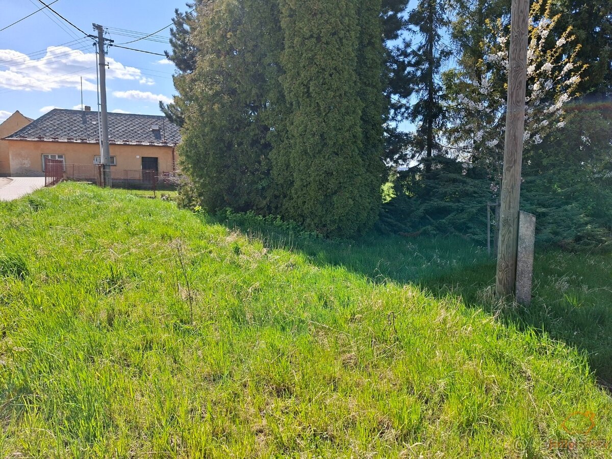 Prodej pozemku 308 m² - Blansko - Těchov - 2