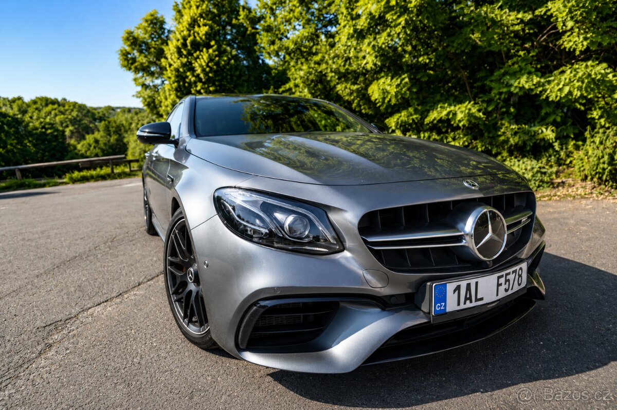 Mercedes benz e 63 s - 2