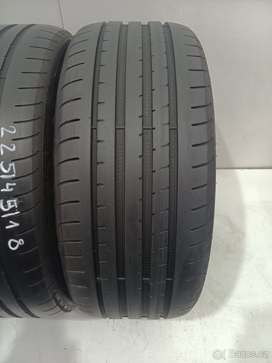 Letní pneu 225/45/18 GoodYear - 2