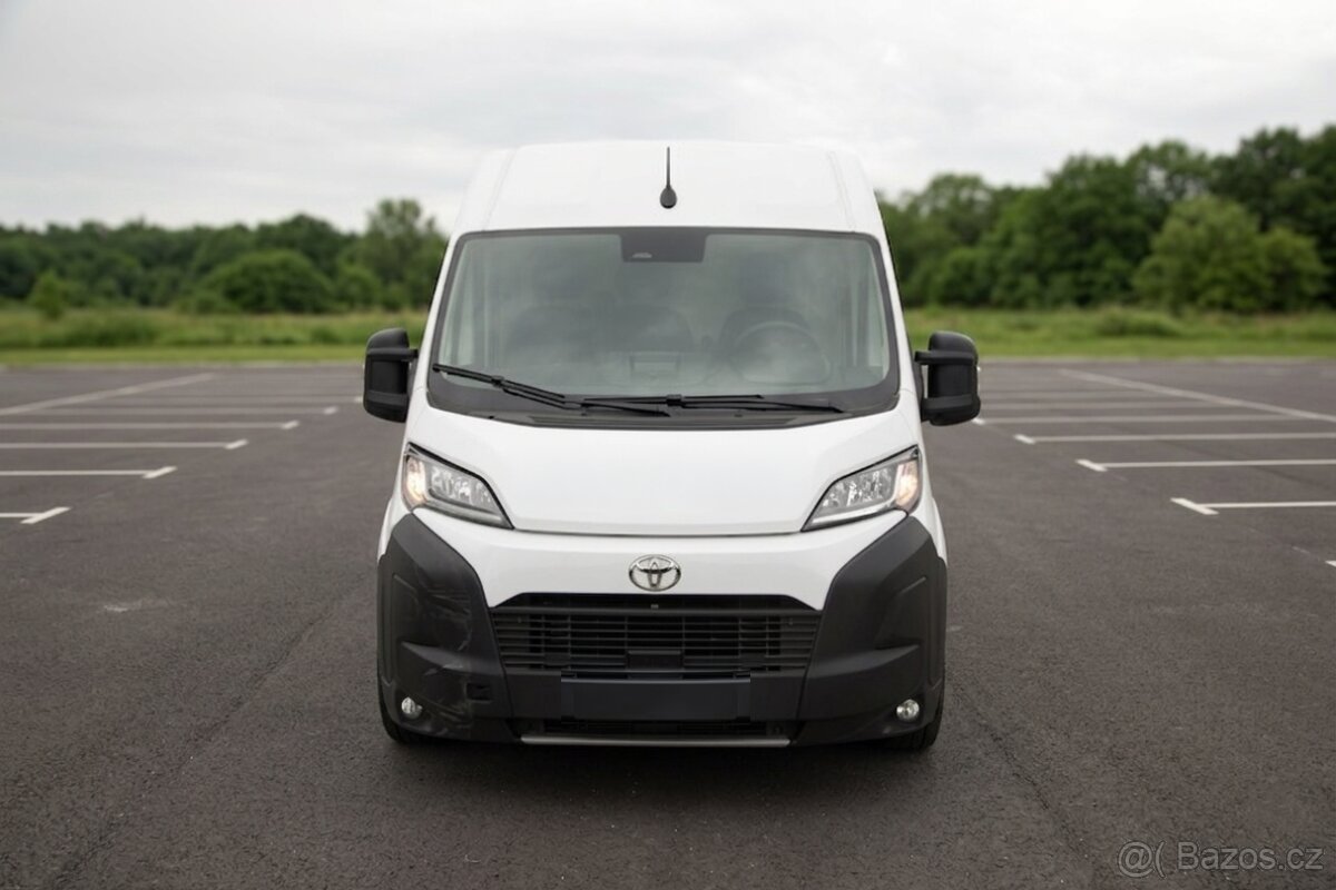 Toyota Proace Max L2H2 Panel Van - 2