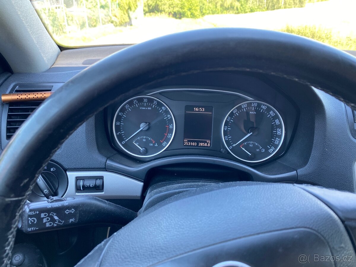 Škoda Octavia combi 2.0TDI - 2