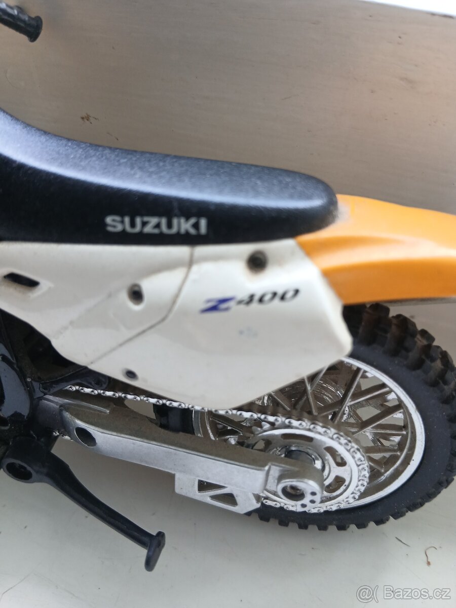 Suzuki - 2