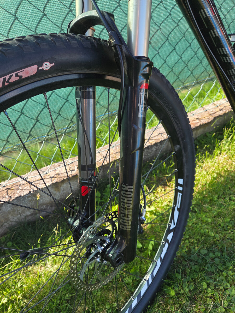 Specialized Epic comp - 2