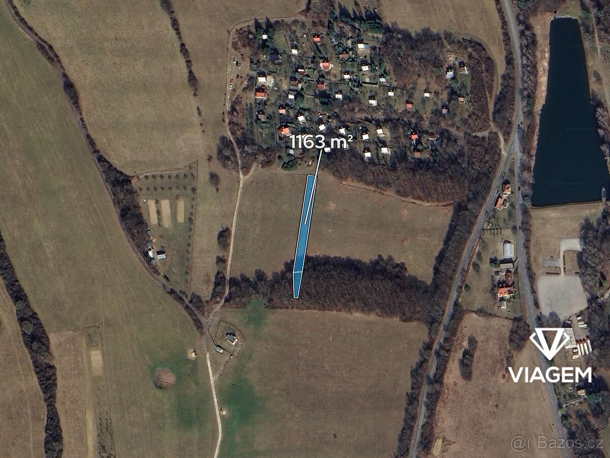 Pole 1 163 m² - 2