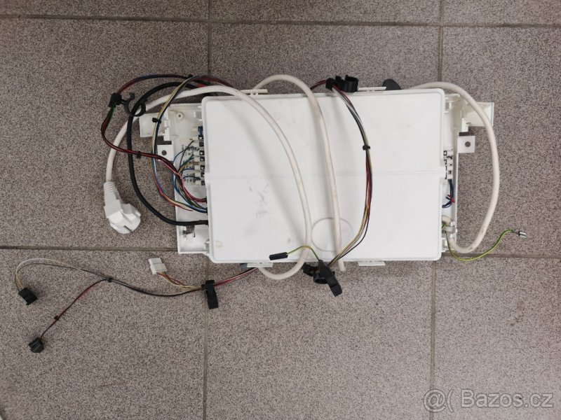 Prodám díly z plynového kotle Protherm - 2