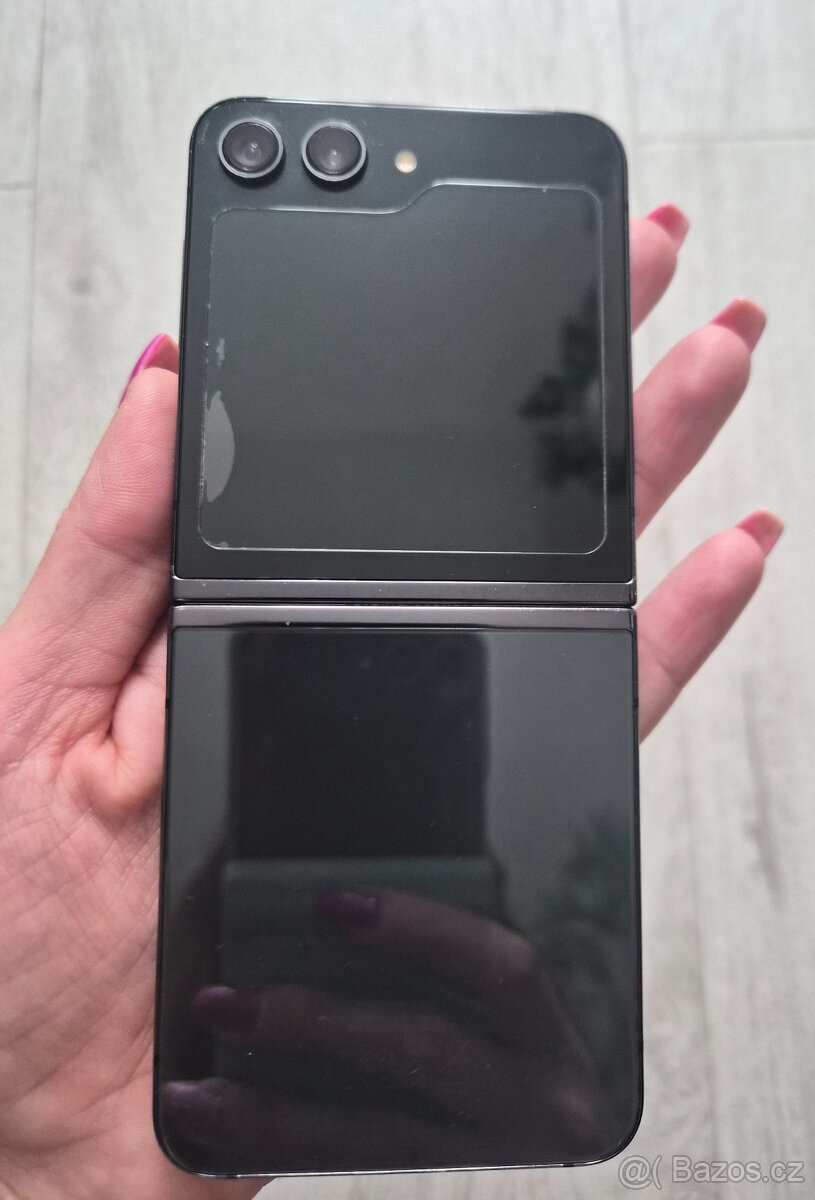 Samsung Z flip 5 - 2