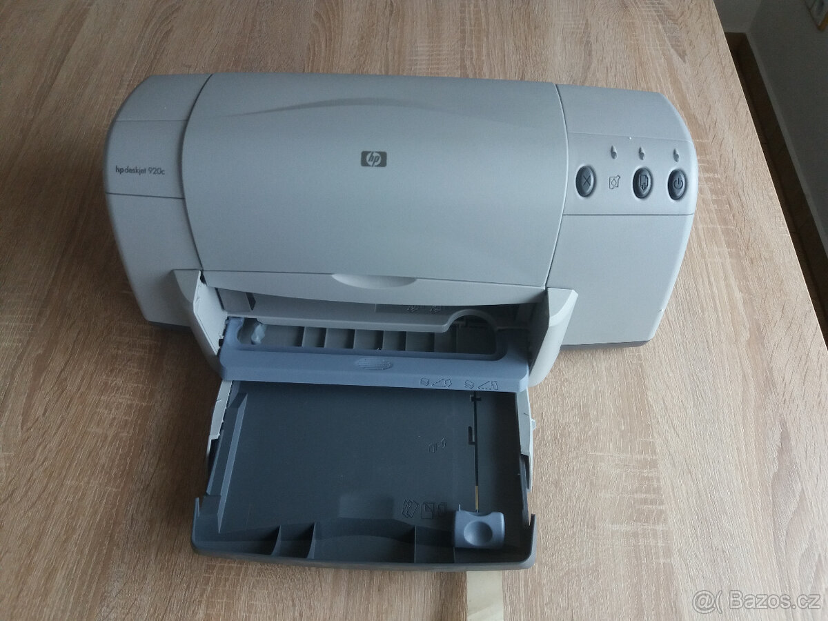 Barevná inkoustová tiskárna HP deskjet 920C - 2