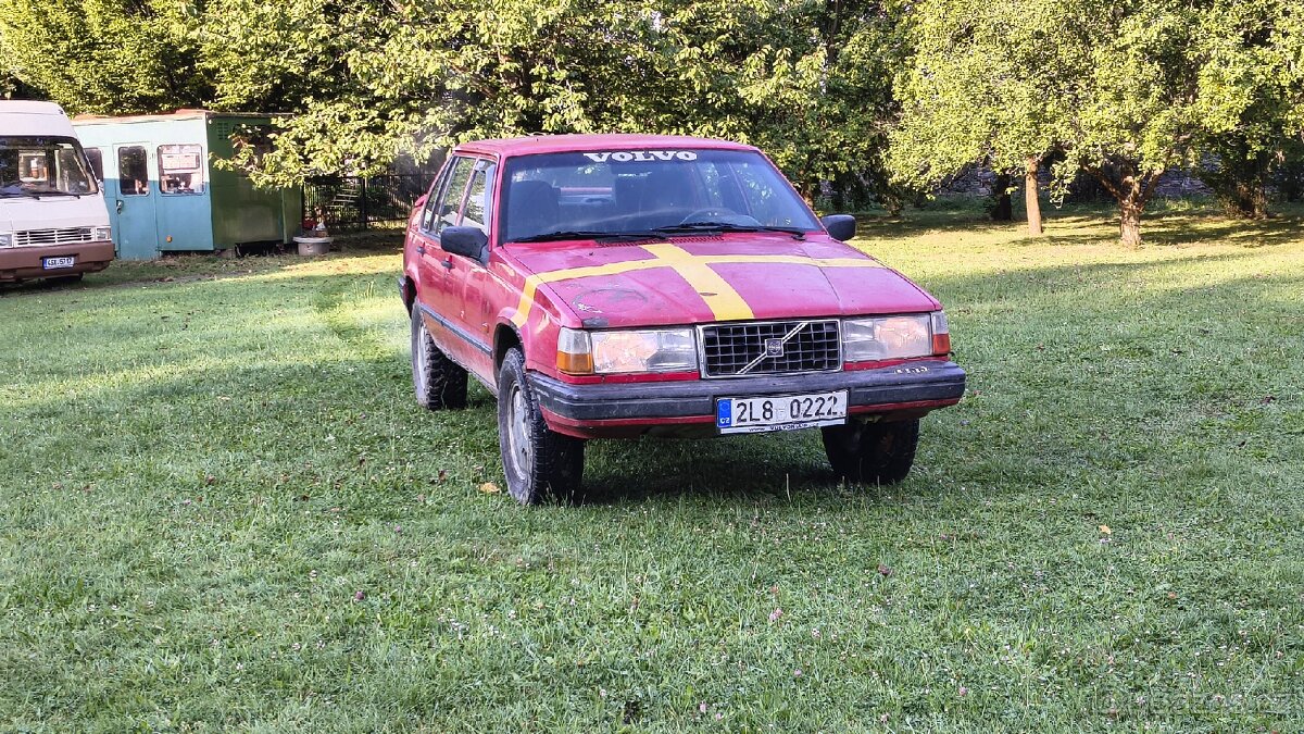 Prodám Volvo 940 "XC" 2.3l 1994 - 2