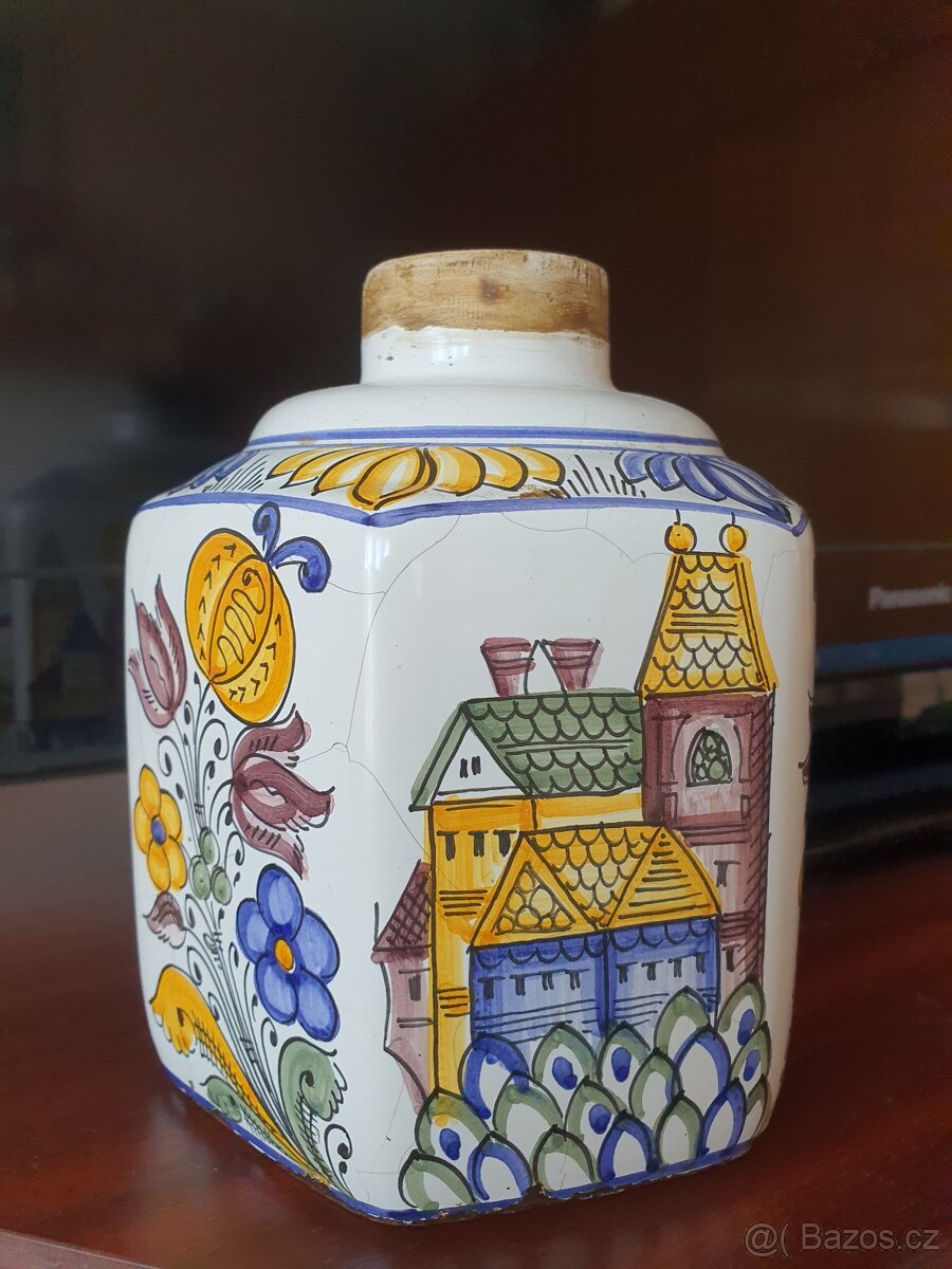 Maľovaná nádoba - habanská fajansa - 2