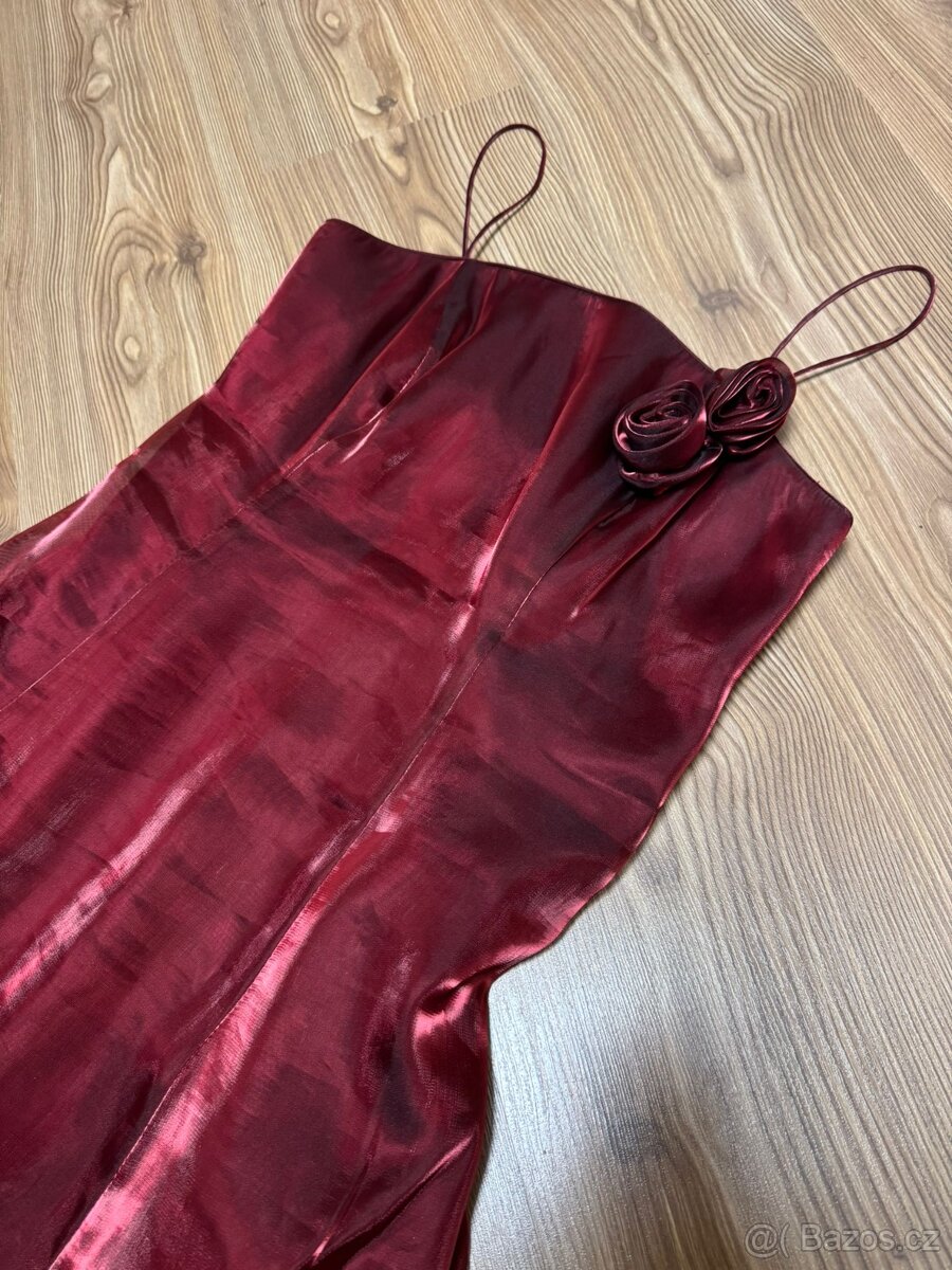 KRÁSNÉ PLESOVÉ ŠATY zn. DEBUT vel. 36 - 2