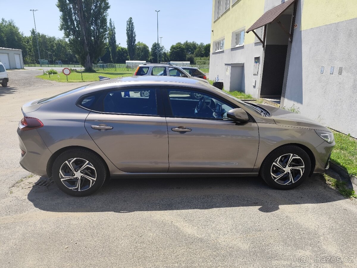 Hyundai i30 fastback - 2