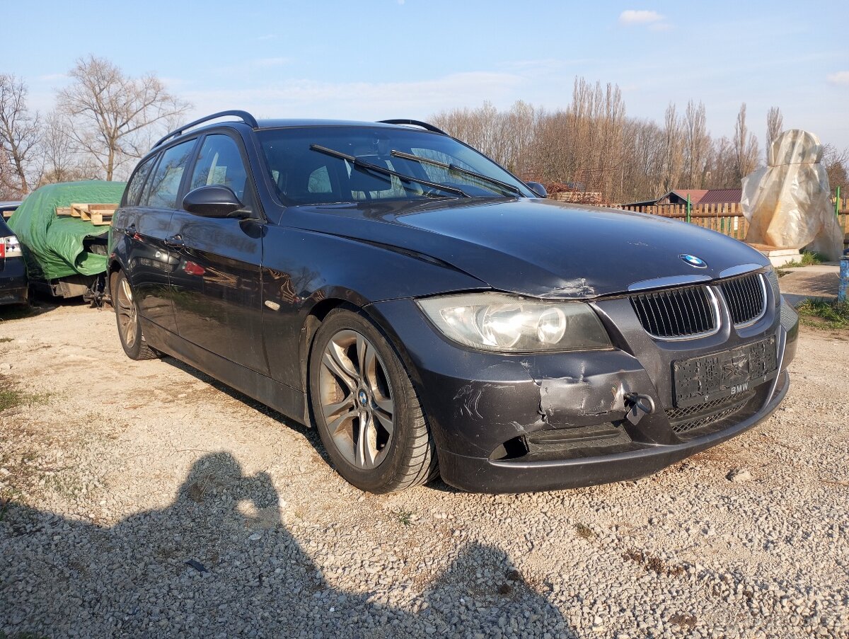BMW 318d N47D20 - náhradní díly - 2