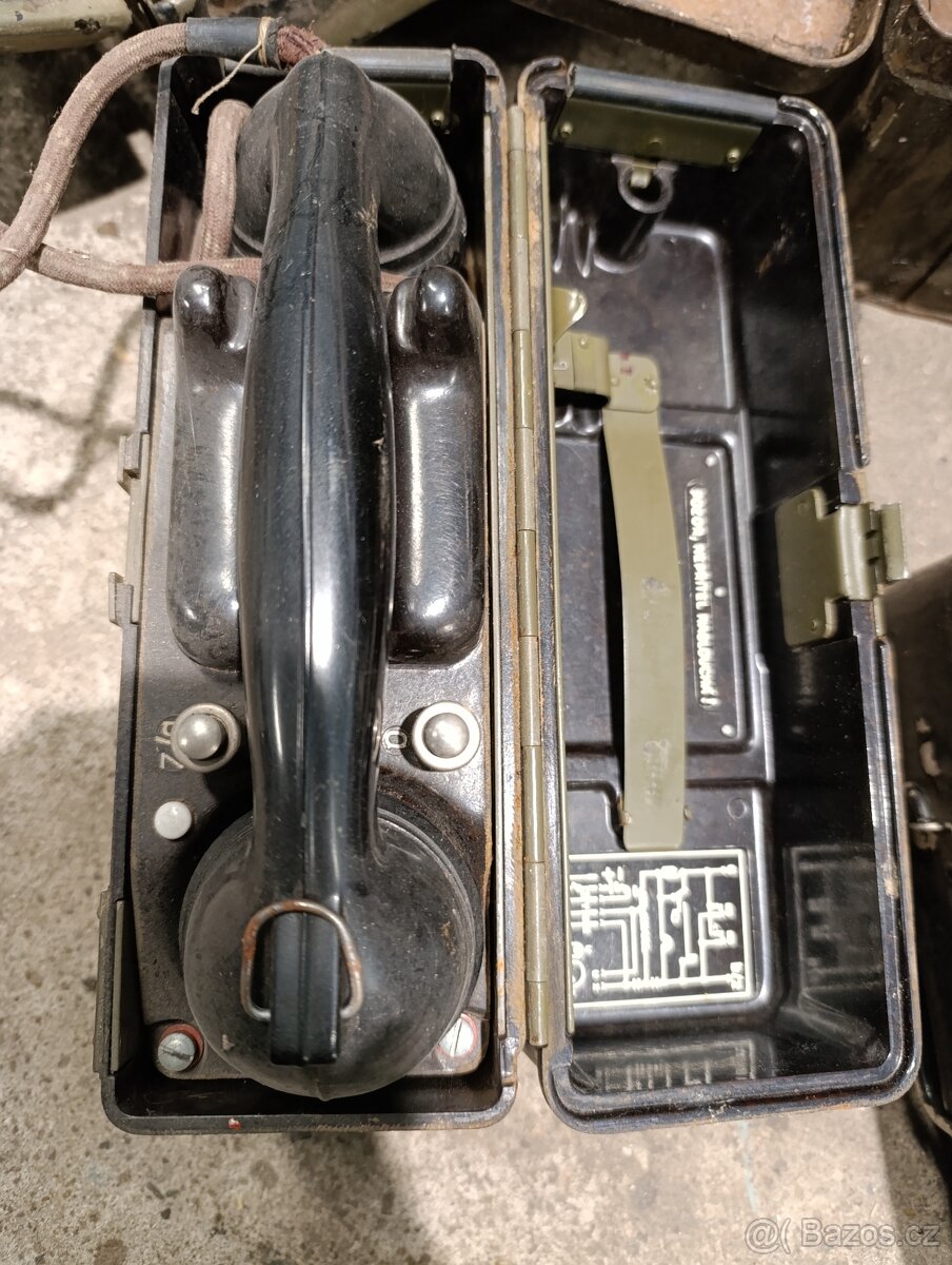 Vojenské různé předměty mix - 2