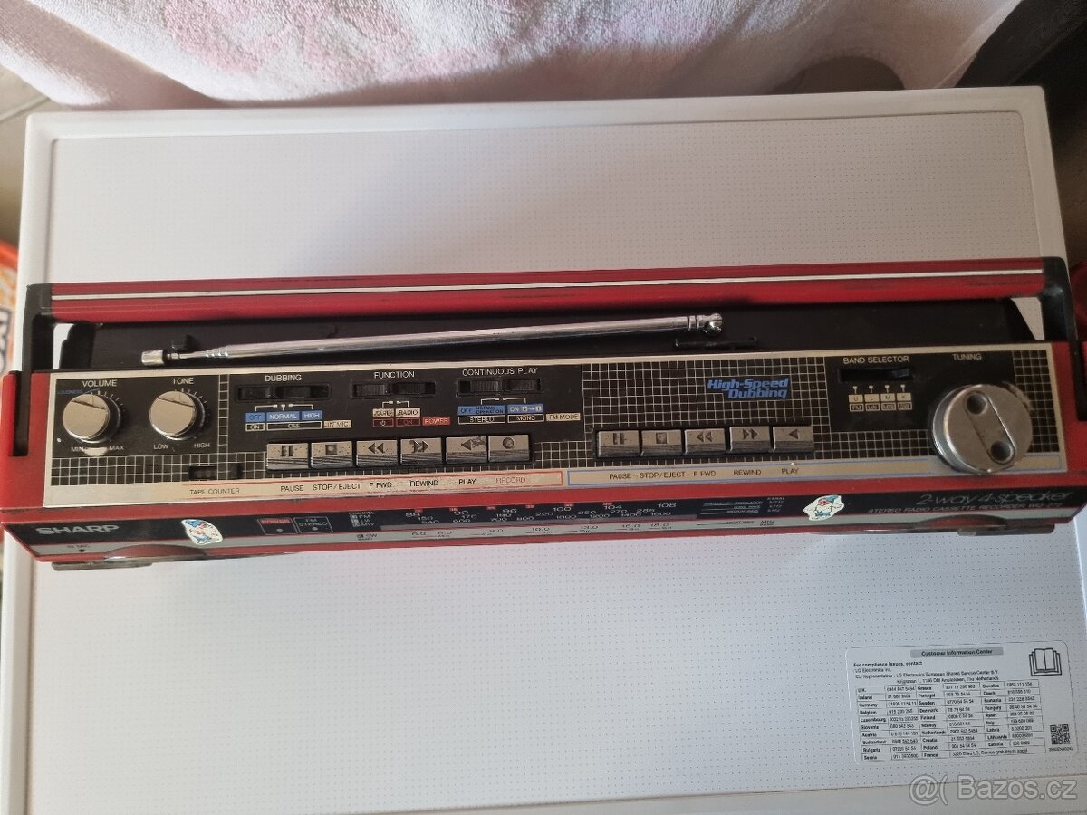 Prodám RETRO rádio SHARPP WQ-272H/R/ viz foto. - 2