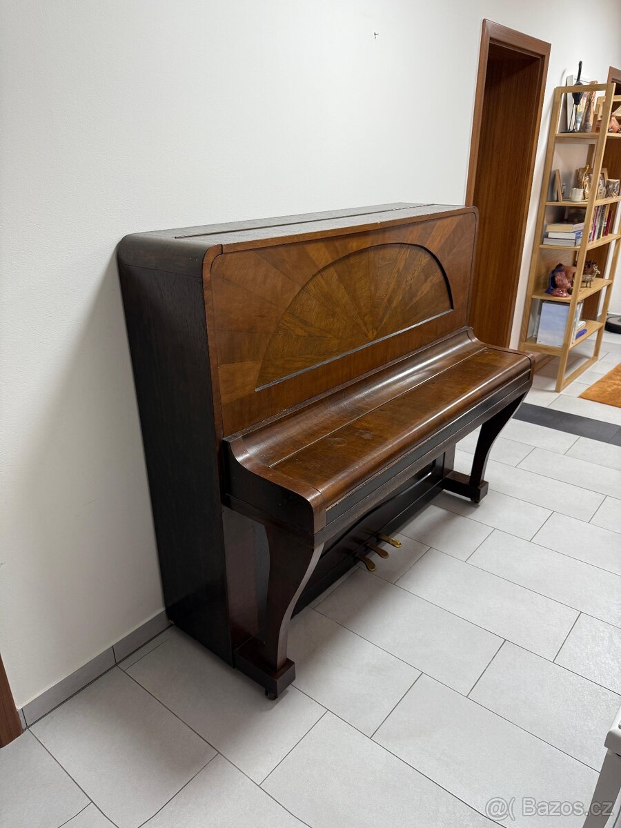 Klavír AUGUST FORSTER - 2