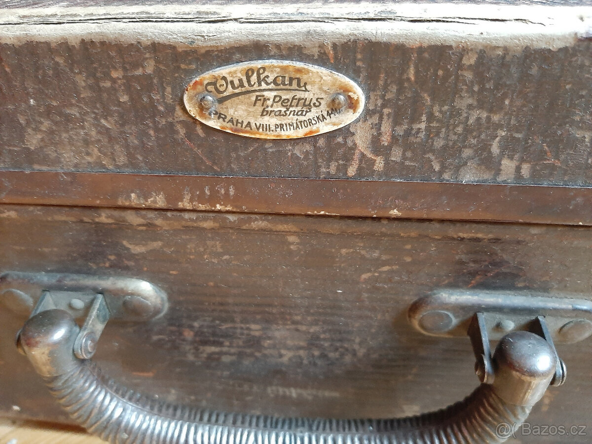 Starožitný kufr - 2