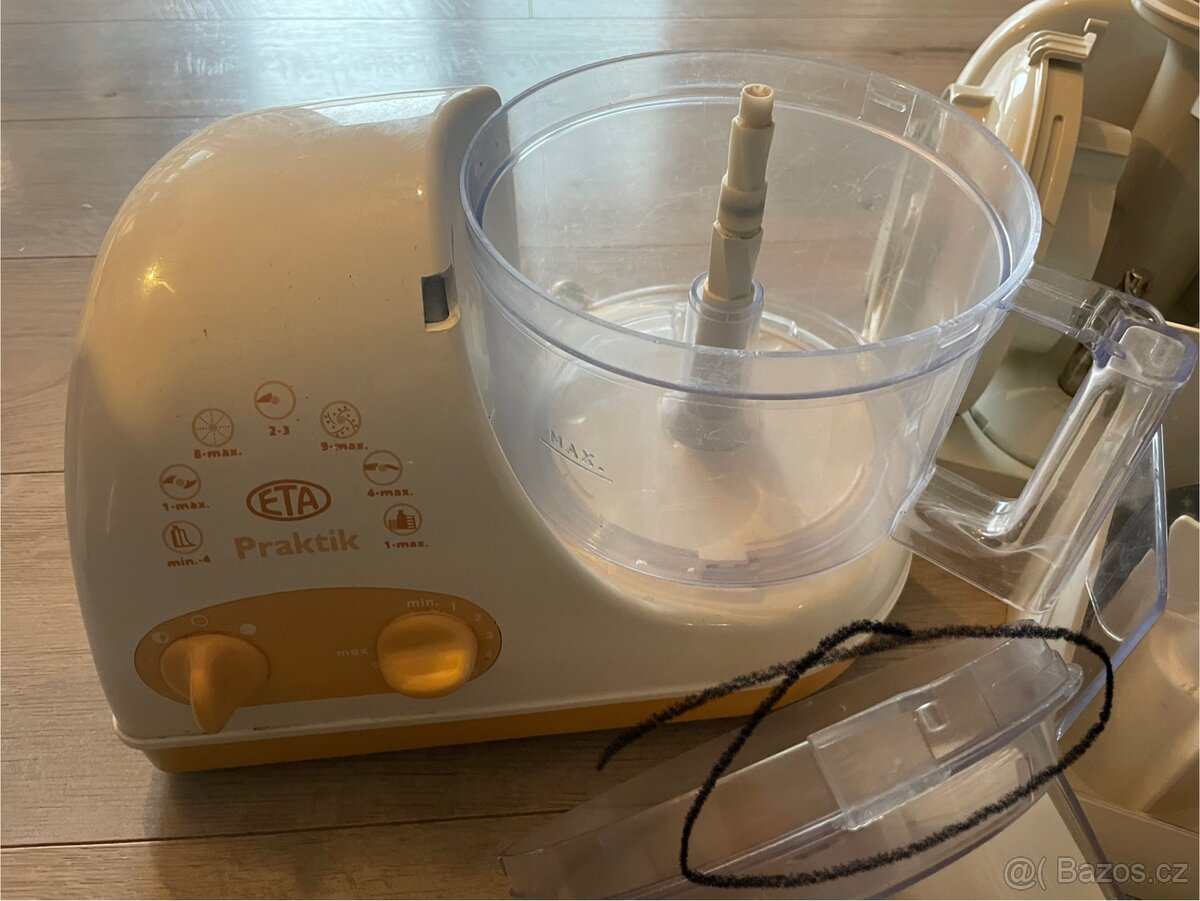 Robot ETA + prislusenstvi - 2