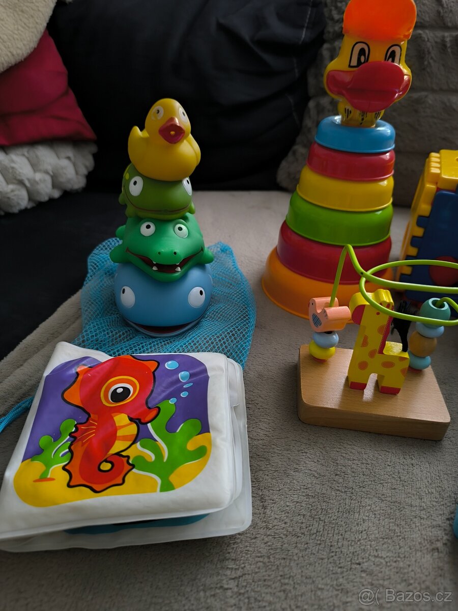Hračky pro batolata - 2