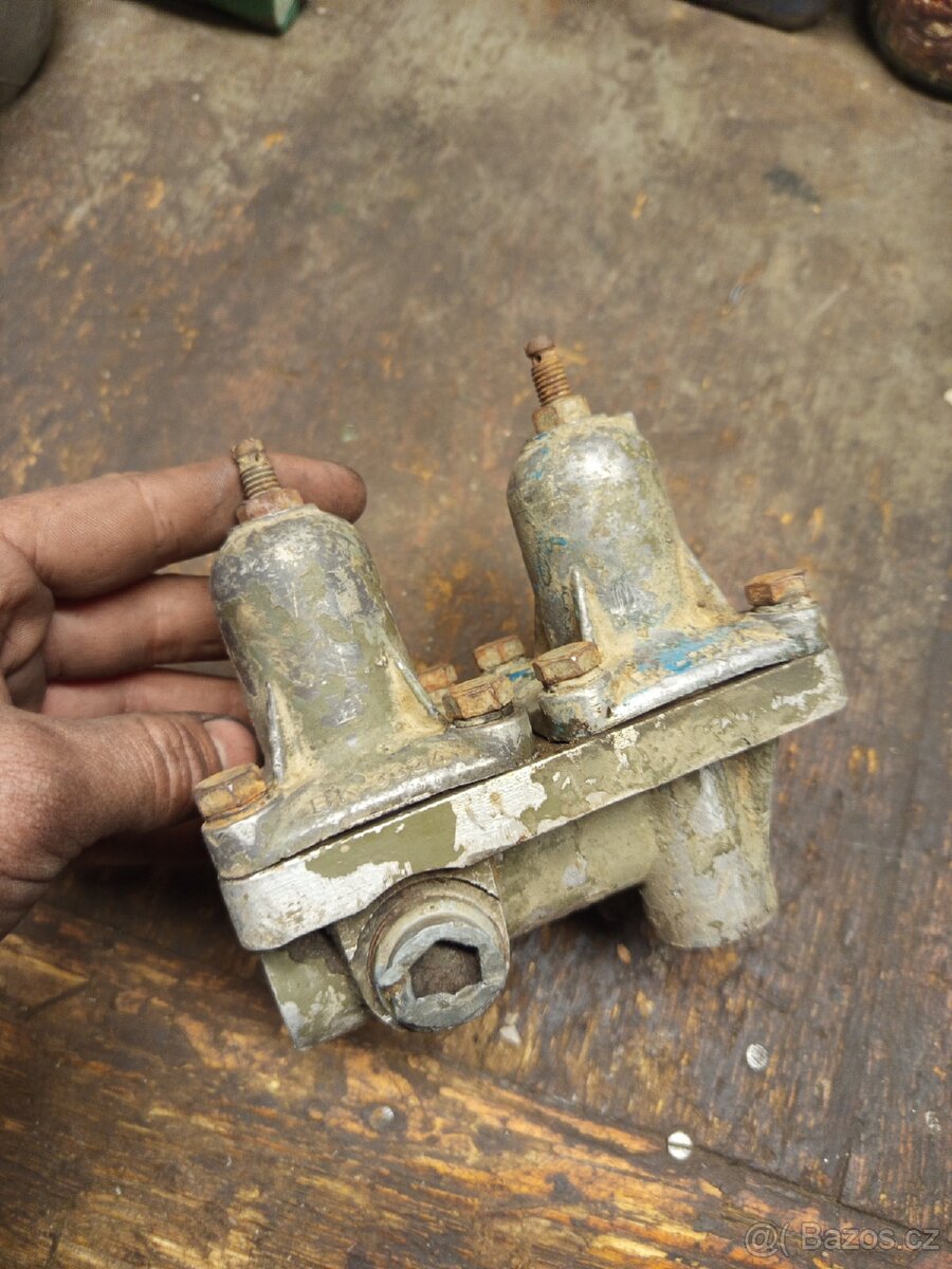 3ks Vyrovnávač tlaku praga V3S - 2