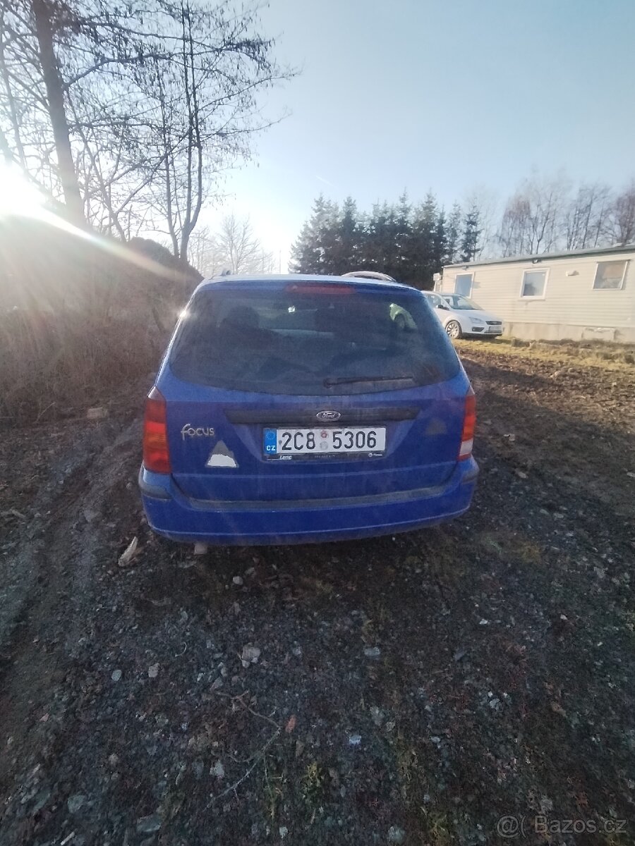 Ford focus mk1 - 2