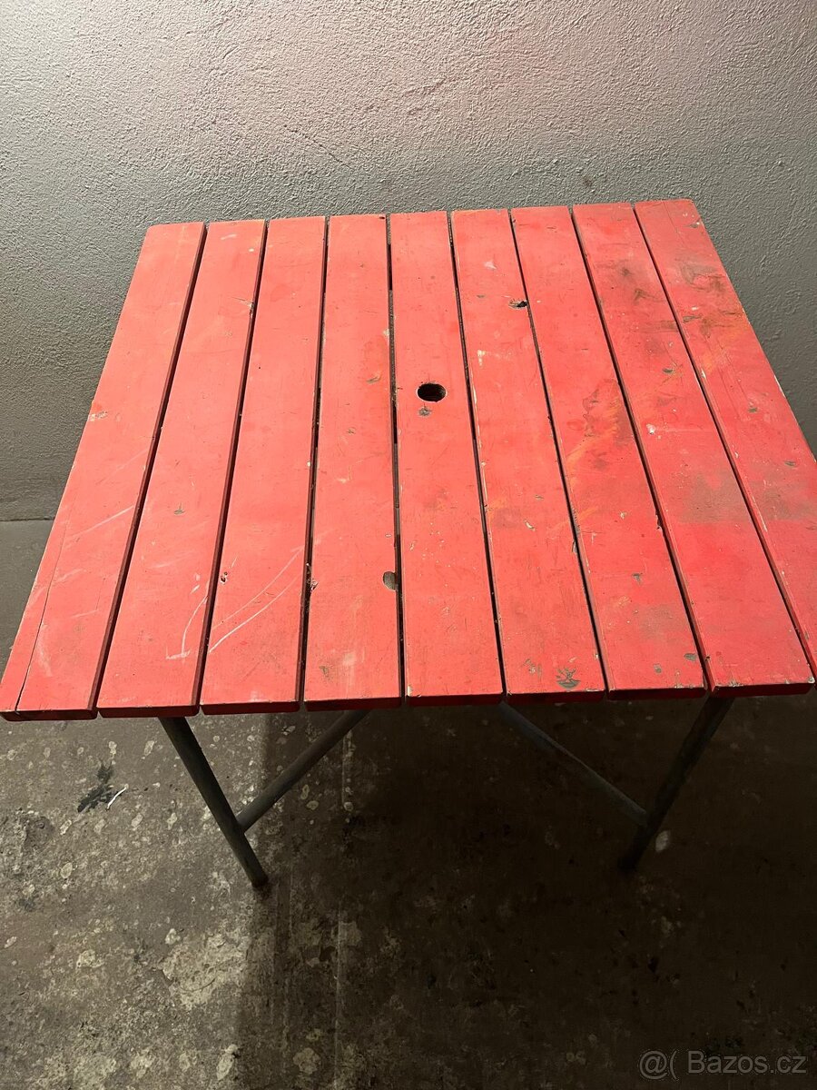 Zahradní stůl - 2