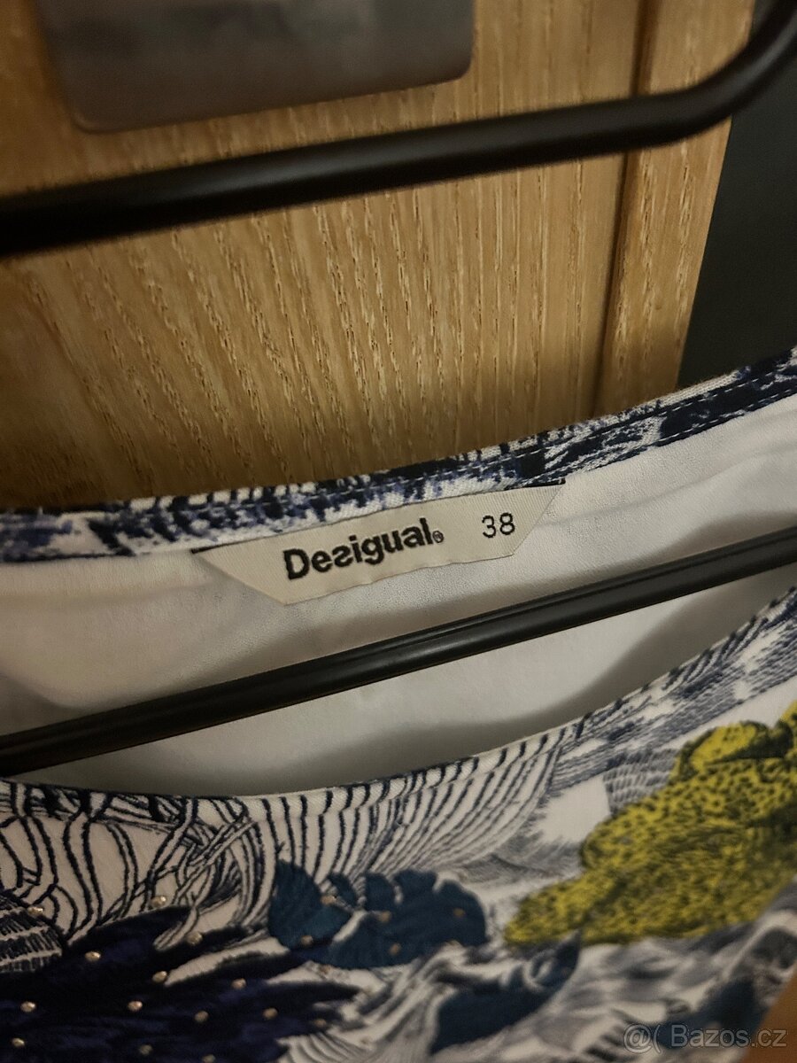 Dámské šaty Desigual - 2