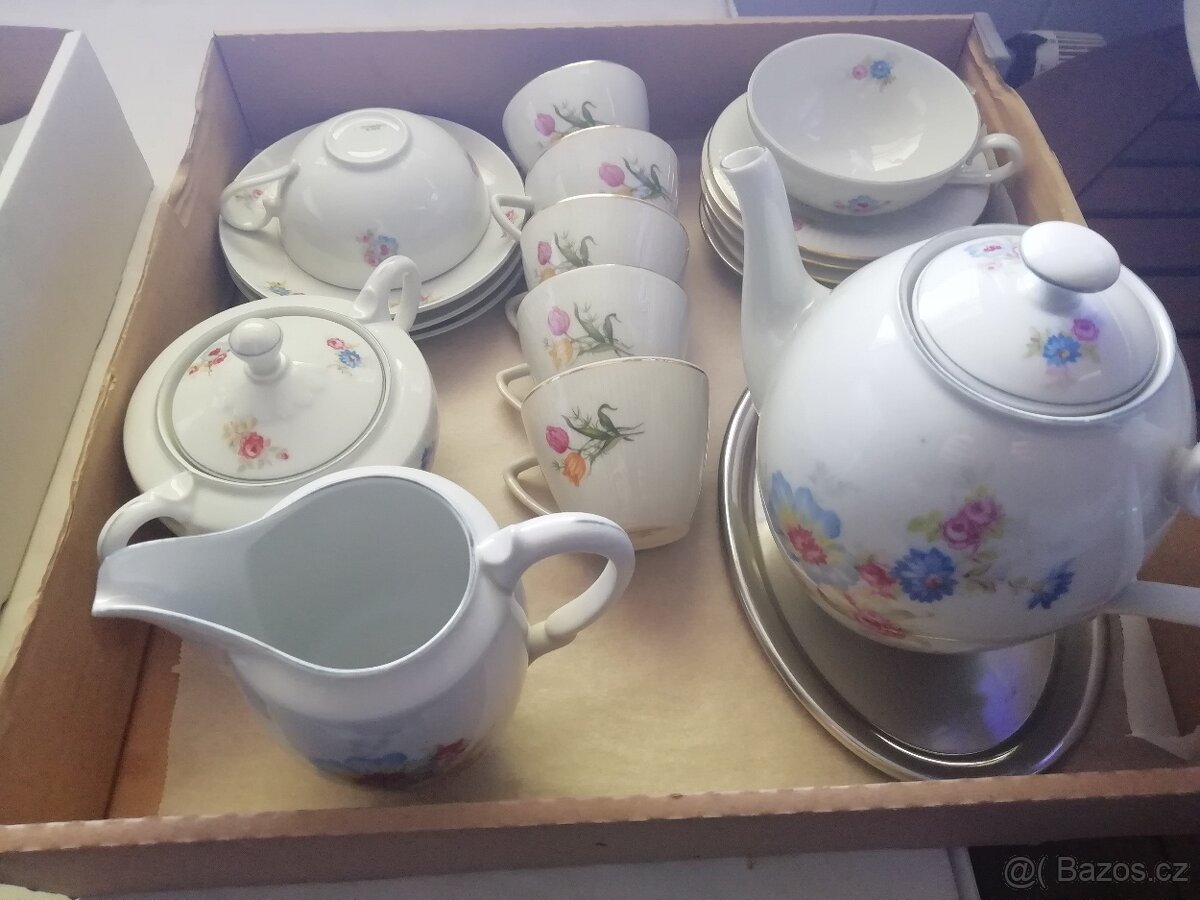 čajová a kávová souprava +sklenice - 2