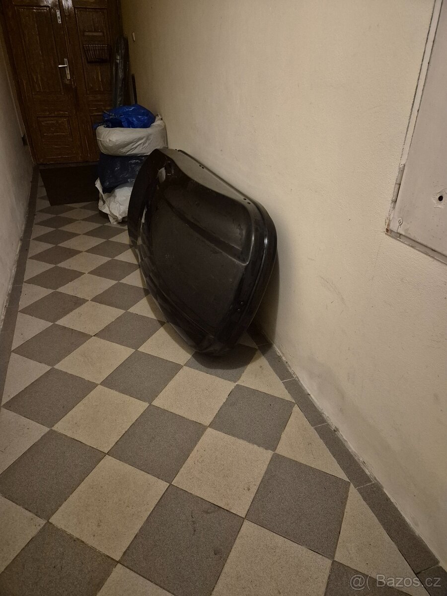 Prodám střešní box Renault - 2
