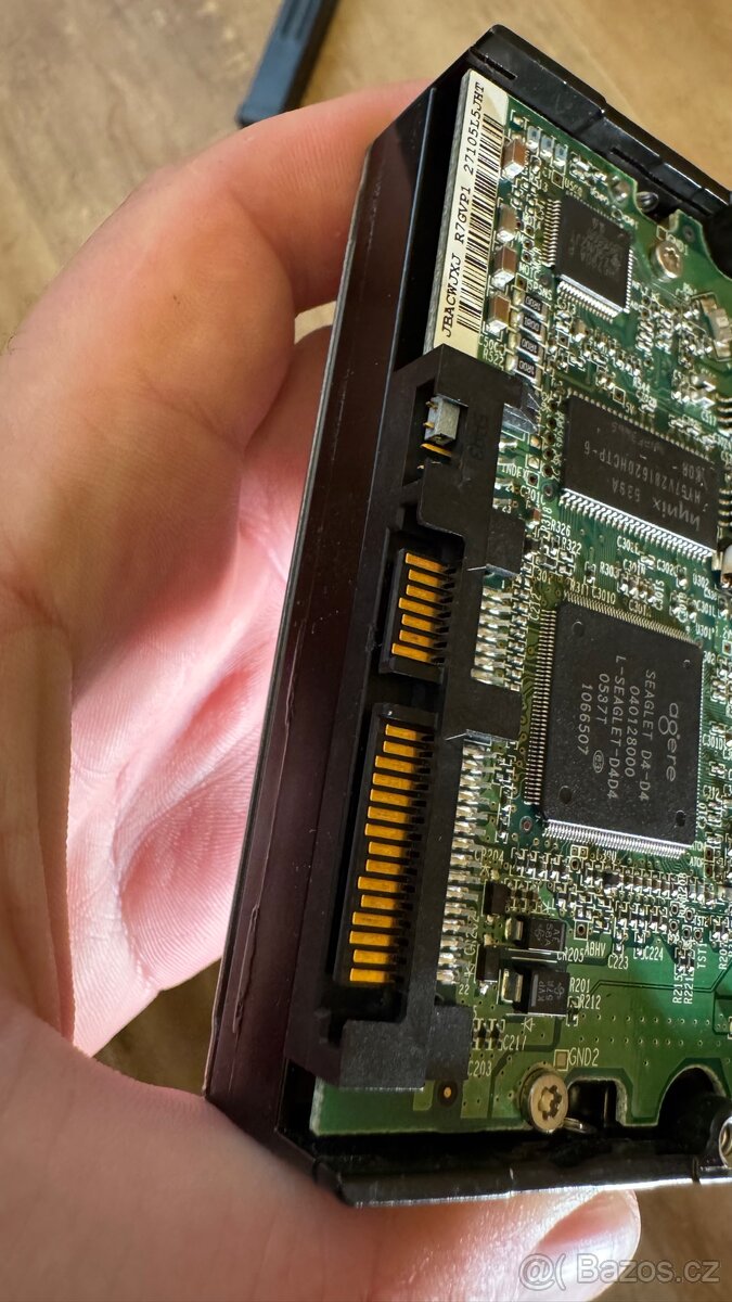 HDD Maxtor 250 GB Sata II - 2