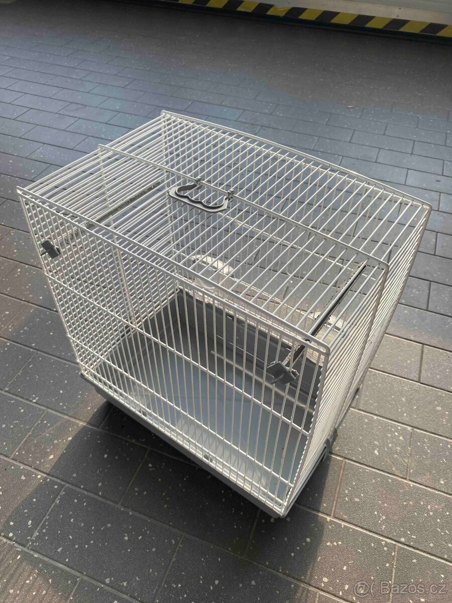 Krásná takřka nová klec - 2
