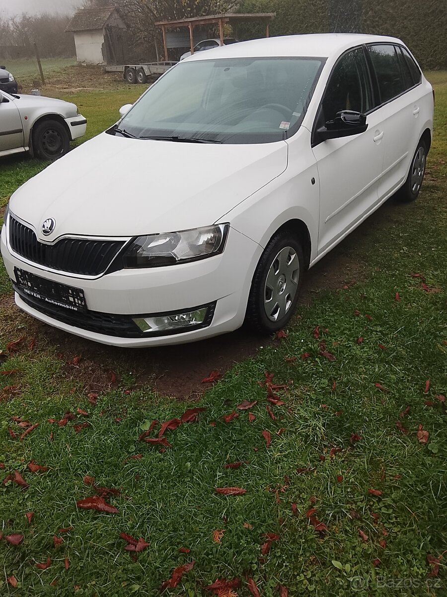 Škoda Rapid spacbek - 2