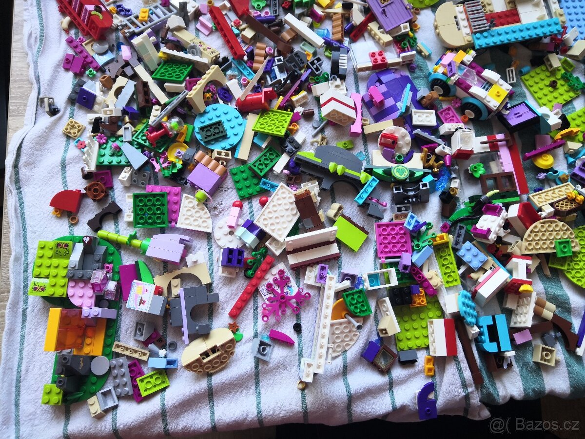 Holčičí Lego + podložka 38x38 cm, malé podložky - 2