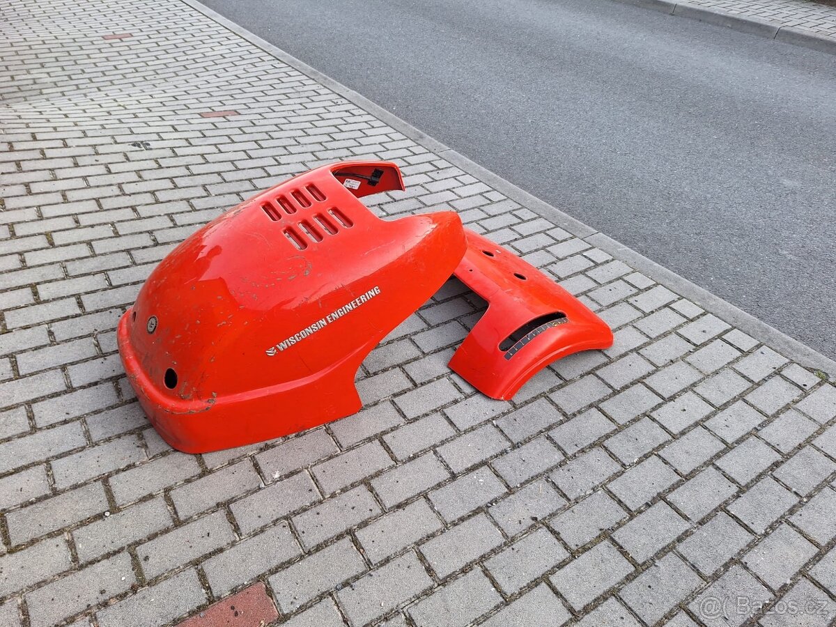 Kapota na traktůrek Wisconsin - 2