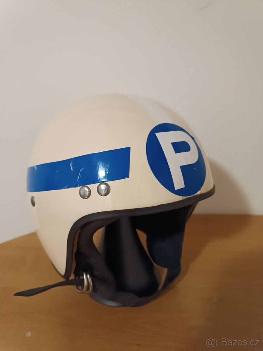 Stará helma, přilba - regulovčík - 2