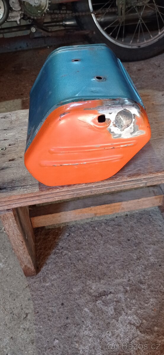 Kaslík Jawa mustang - 2