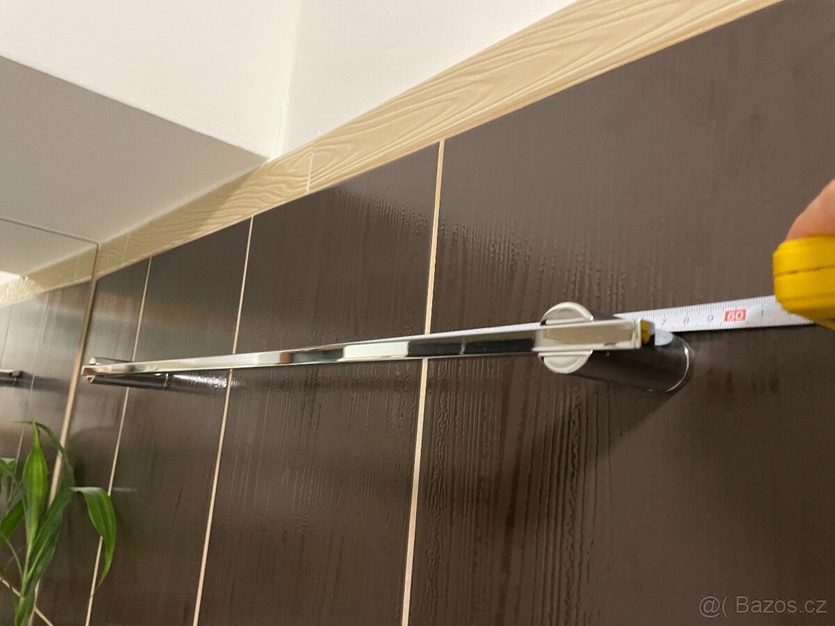 Držák na ručníky - 2