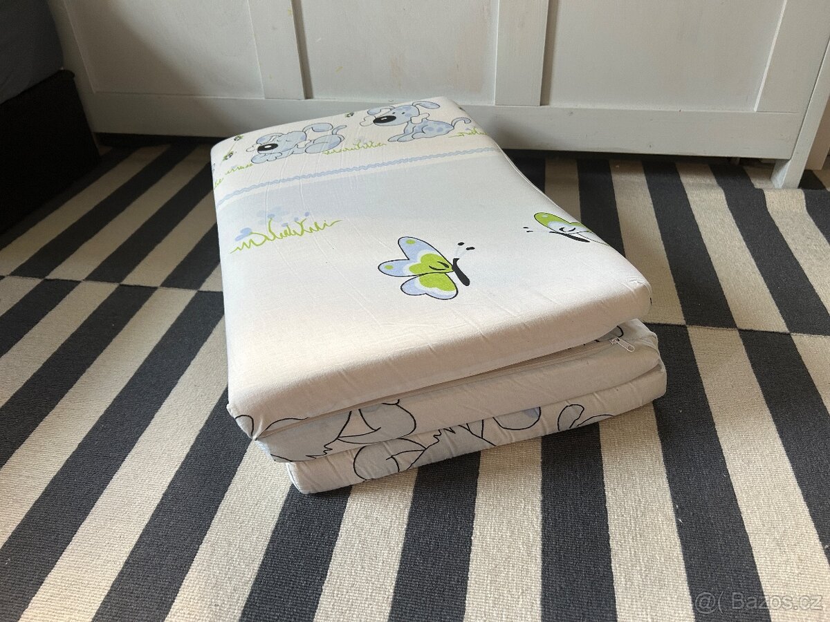Skládací matrace do dětské postýlky - 2