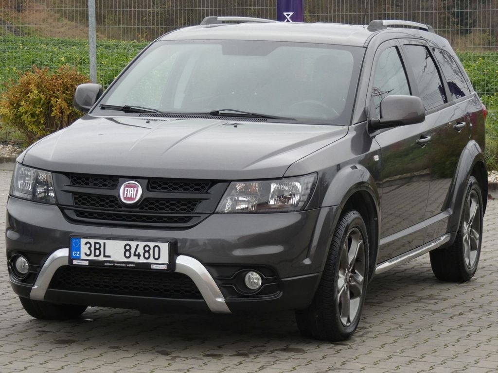 Fiat Freemont 2.0MJT, CROSS TOTÁLNÍ VÝPRODEJ - 2