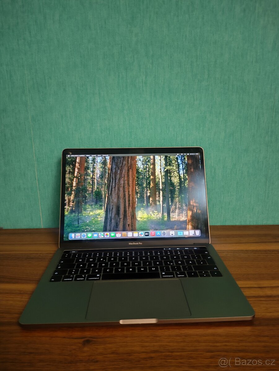 MacBook Pro 2018 | i5 • 8GB • 512GB - 2