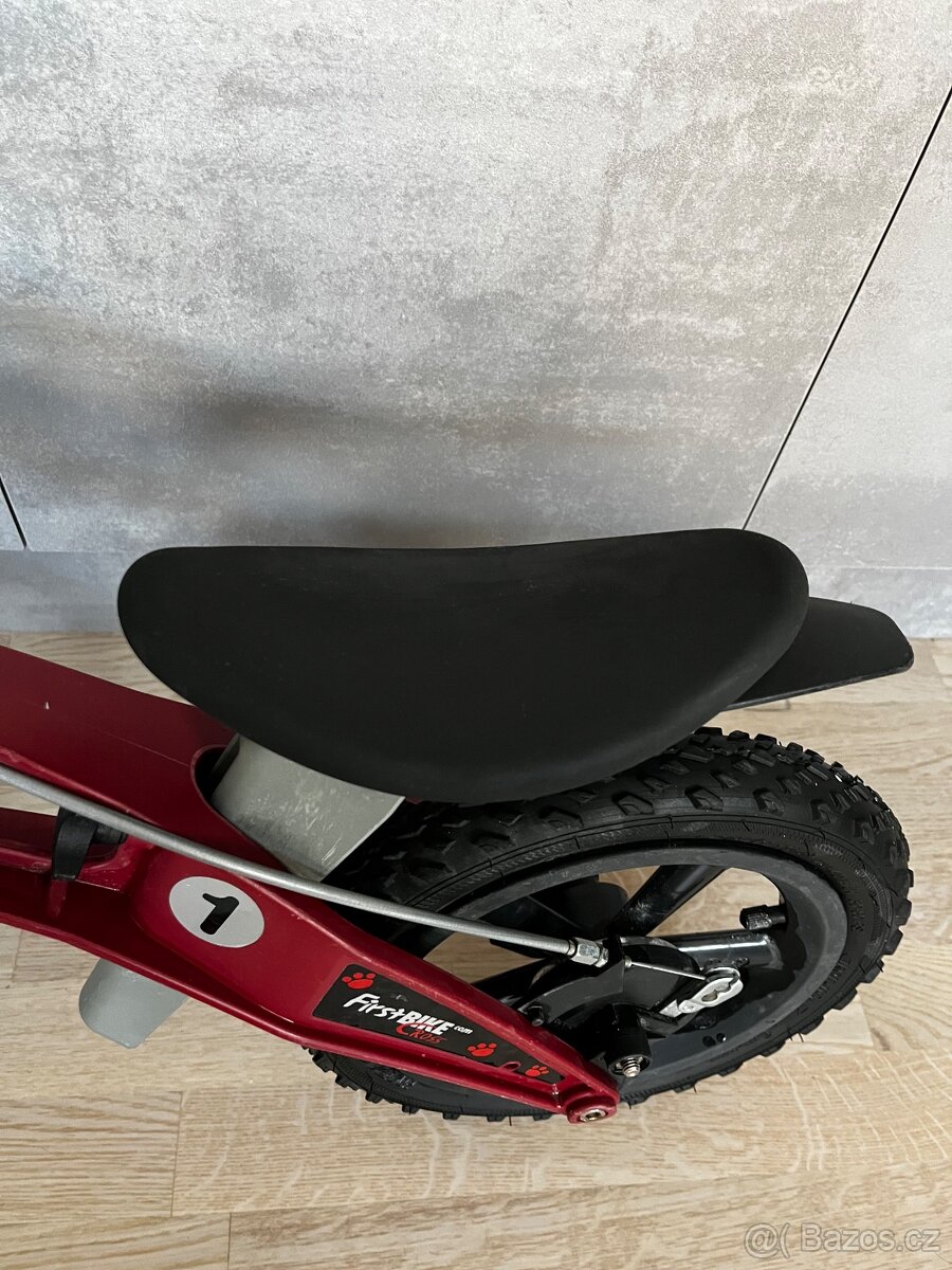 First Bike odrážedlo s adaptérem - 2