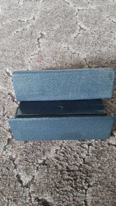 Popelníky z BMW E32 - 2