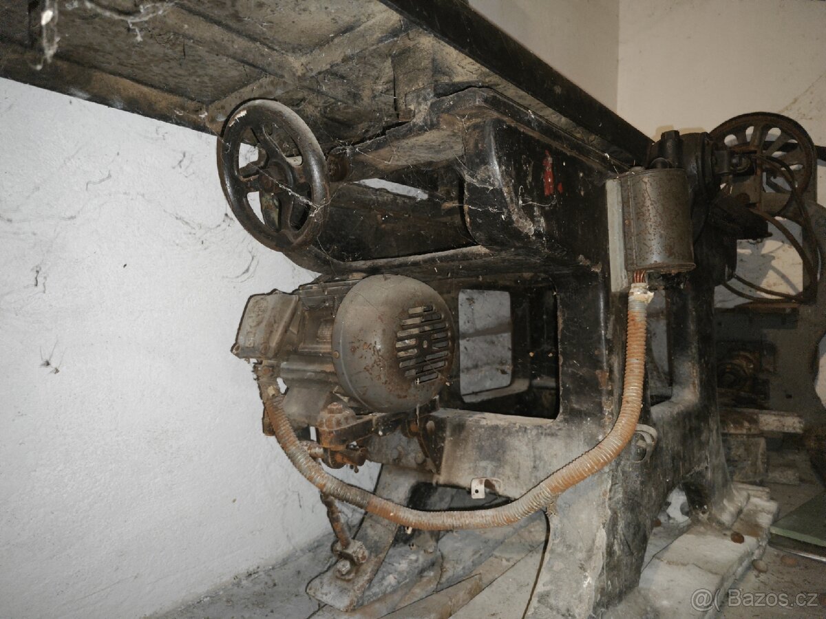 Hoblovka s dlabačkou - 2