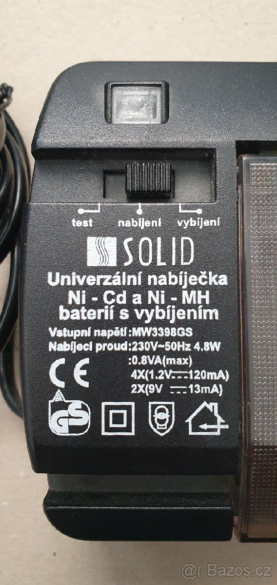 PRODÁM - Nabíječka baterií AA, AAA, ... - 2