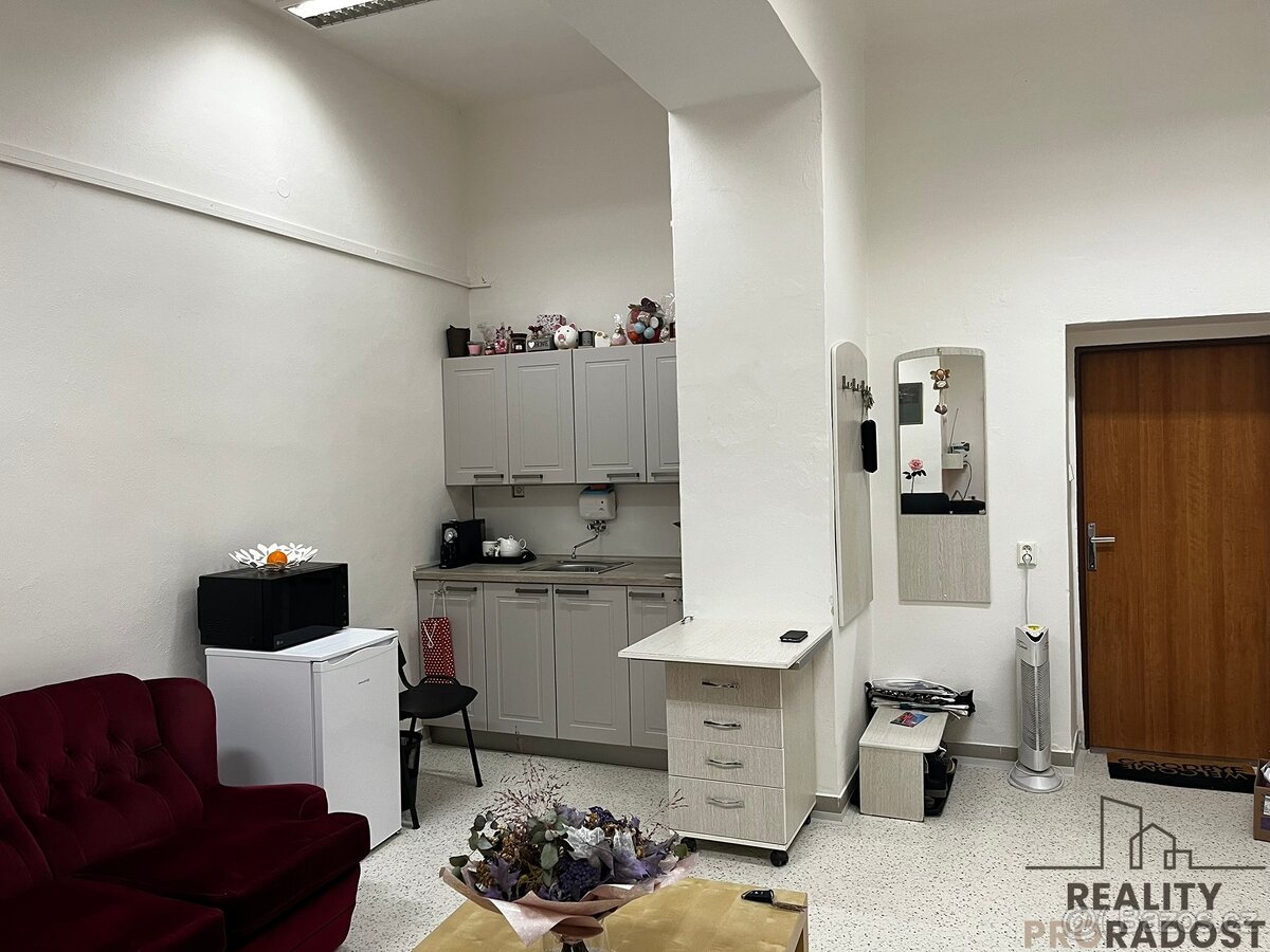 pronájem nebytového prostoru Bohumín centrum - 2