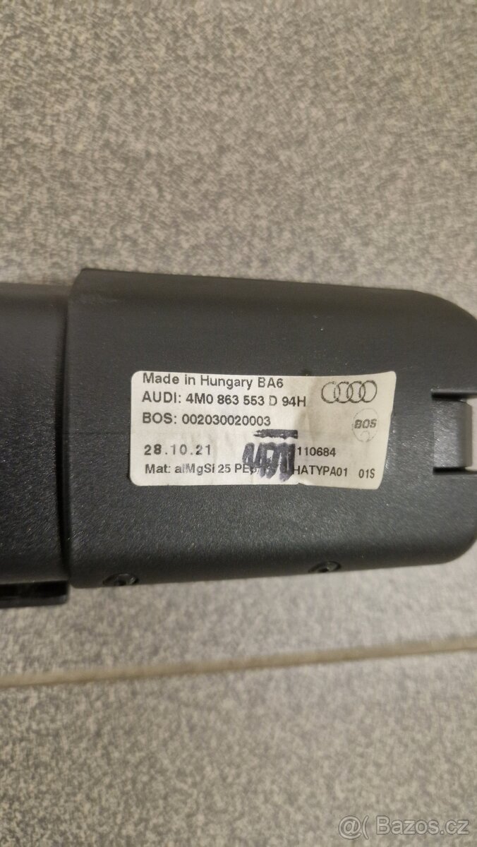 Roleta kufru Audi Q7 - 2