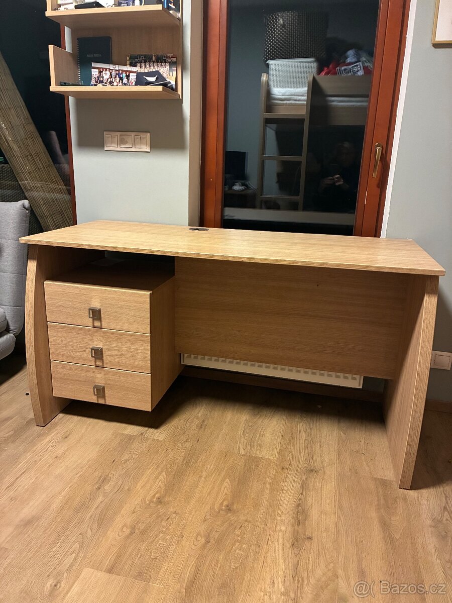 Psací stůl - 2