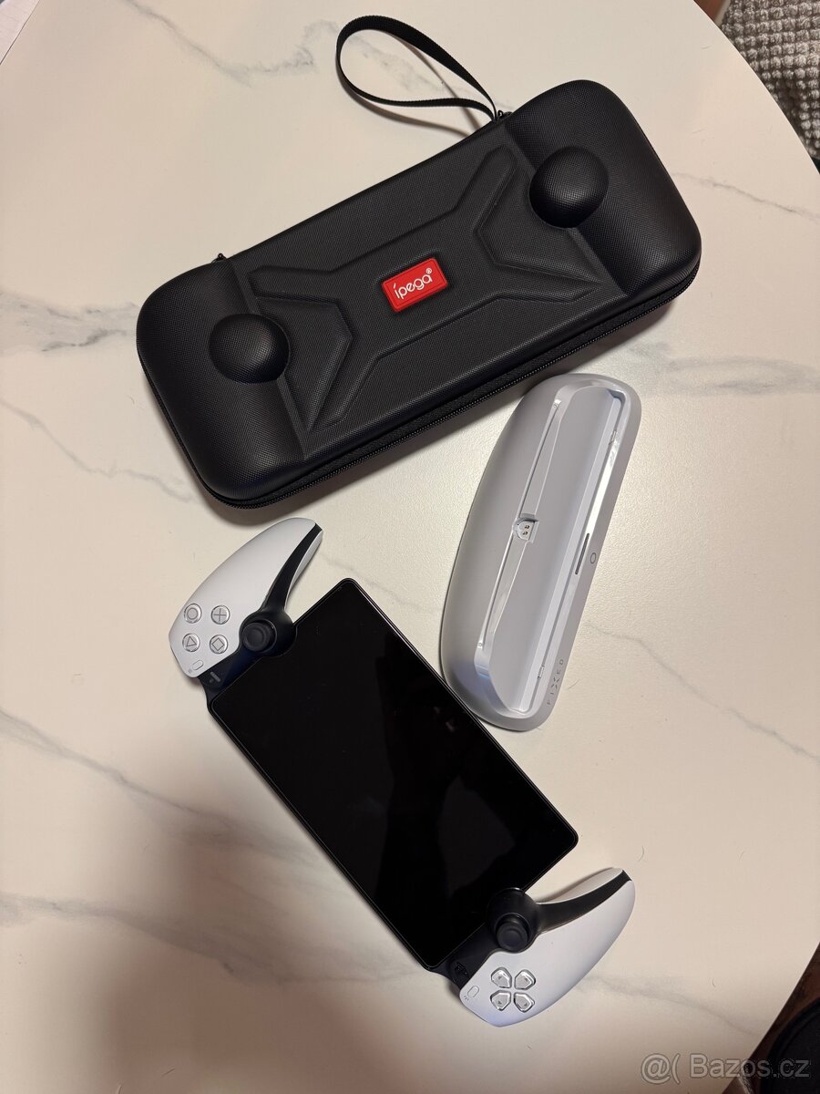 Playstation Portal - 2